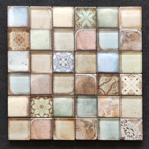 Add depth and texture to your walls with glass mosaic tiles! (5) Add depth and texture to your walls with glass mosaic tiles! (5)