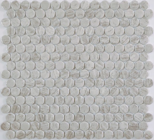 Easy-to-clean glass penny tile for busy areas (3) Easy-to-clean glass penny tile for busy areas (3)