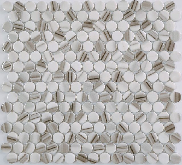 Easy-to-clean glass penny tile for busy areas (4) Easy-to-clean glass penny tile for busy areas (4)