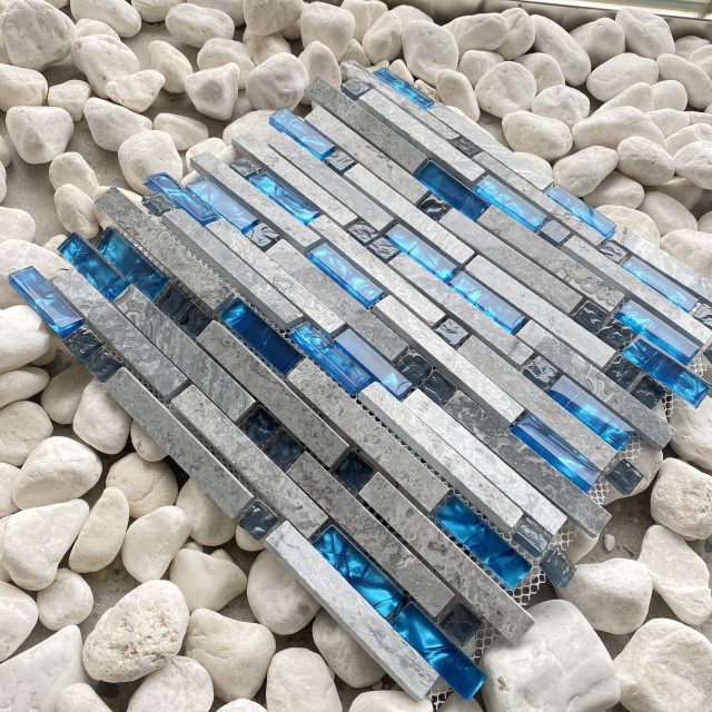 Easy-to-clean glass tile showers for busy lifestyles (1) Easy-to-clean glass tile showers for busy lifestyles (1)