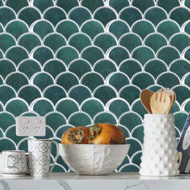 Glass mirror tiles Perfect for bathrooms and kitchens (3) Glass mirror tiles Perfect for bathrooms and kitchens (3)