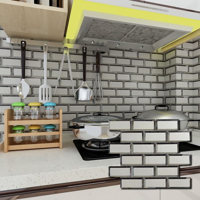 Glass subway tile in various sizes and patterns (3) Glass subway tile in various sizes and patterns (3)