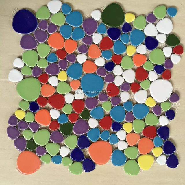 Heat-resistant glass penny tile for fireplaces (1) Heat-resistant glass penny tile for fireplaces (1)