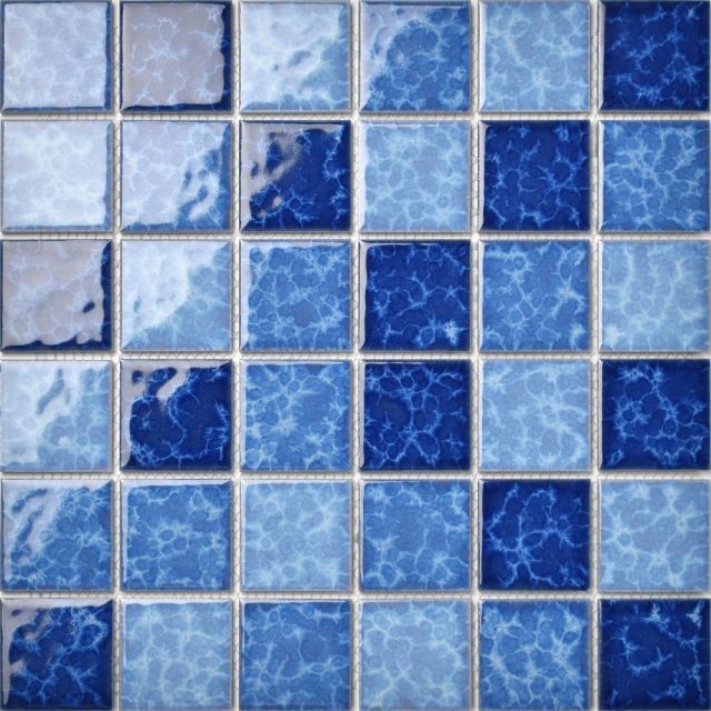 Luxurious glass wall tiles – upgrade your décor (4) Luxurious glass wall tiles - upgrade your décor (4)