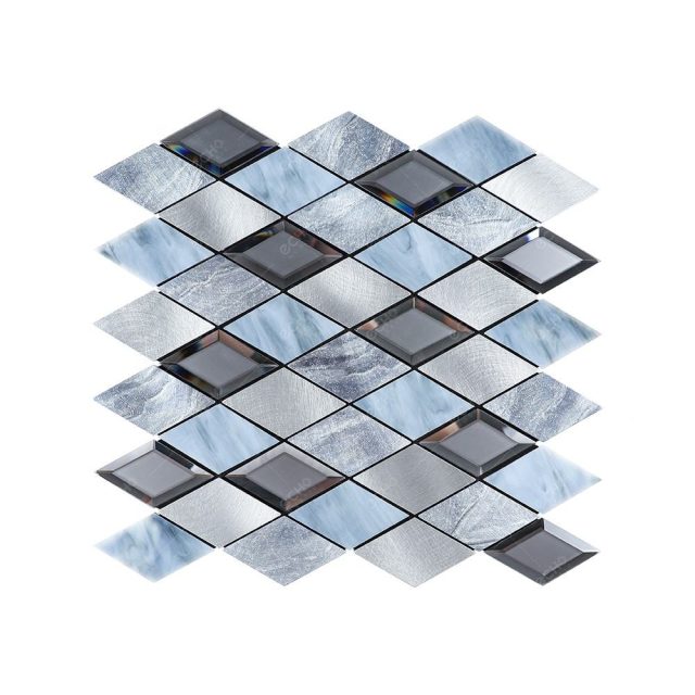 Timeless beauty with glass mirror tiles (2) Timeless beauty with glass mirror tiles (2)