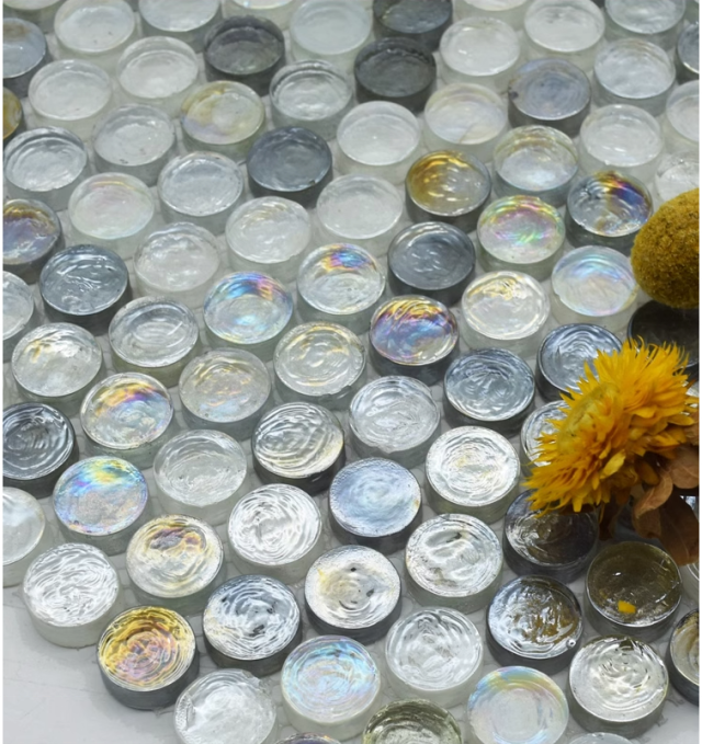 Versatile glass penny tile for any room (2) Versatile glass penny tile for any room (2)